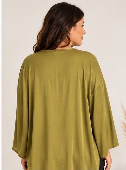 Blusa Fluida scollo a V verde oliva Dejavù over